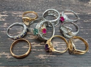 貴金属 金 K18 プラチナ ルビー サファイア エメラルド ダイヤモンド 指輪 リング ジュエリー アクセサリー