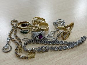 金 プラチナ PT AU 750 K18 アクセサリー ジュエリー リング 指輪 ブレスレット ネックレス ペンダントトップ ピアス イヤリング